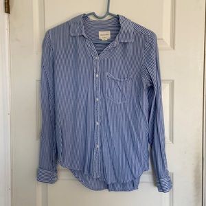 AEO Boyfriend fit shirt